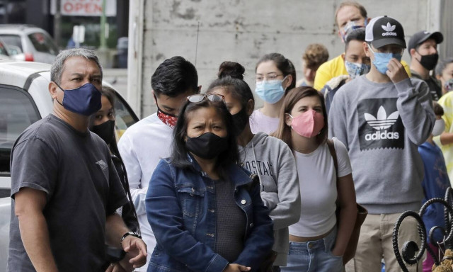 Ο ΠΟΥ προειδοποιεί: Ο κορονοϊός επιταχύνεται - Ποιες χώρες βρίσκονται στο «κόκκινο»