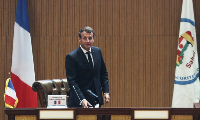 Σάλος στη Γαλλία: Υπουργός του Μακρόν κατηγορείται για βιασμό