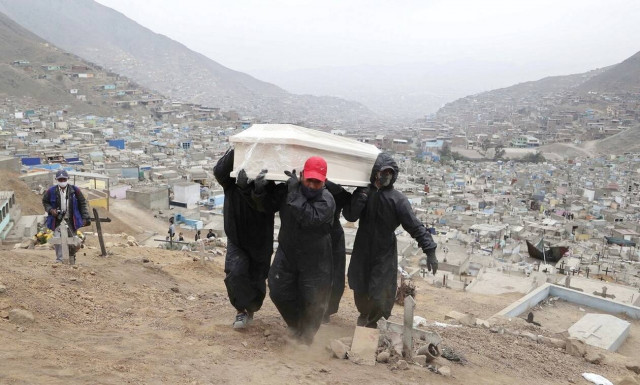 Κορονοϊός: Σχεδόν 140.000 νεκροί και πάνω από 3 εκατ. κρούσματα στη Λατινική Αμερική