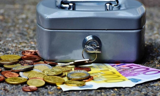 Δάνεια: Πόσο και μέχρι πότε «παγώνουν» οι δόσεις - Ποιοι είναι οι δικαιούχοι οφειλέτες 