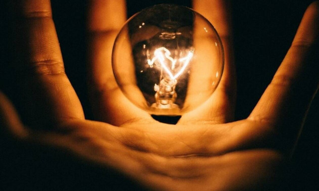 ΔΕΗ: Τρεις νέες υπηρεσίες αλλάζουν την εξυπηρέτηση των πελατών