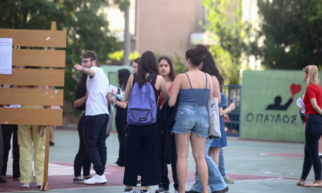 Αποτροπιασμός για τις αποπλανήσεις ανηλίκων από δασκάλους σε Ηλιούπολη και Ερέτρια