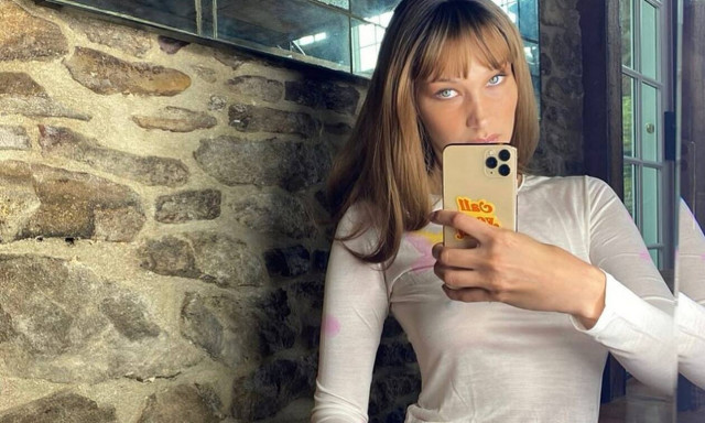 Η Bella Hadid τα έβαλε με το Instagram: «Δεν επιτρέπεται να είμαστε Παλαιστίνιοι εδώ»;