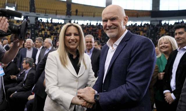 Βαρύ το κλίμα στο ΚΙΝΑΛ: «Στα μαχαίρια» Γεννηματά - Παπανδρέου