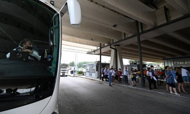Αυξημένη η κίνηση των αυτοκίνητων στον Προμαχώνα 