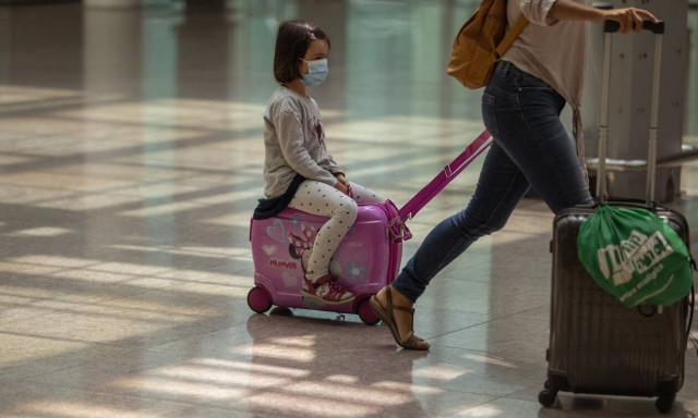 Κορονοϊός: Πού εντοπίστηκαν τα 31 νέα κρούσματα - Συναγερμός σε Αττική και Κοζάνη