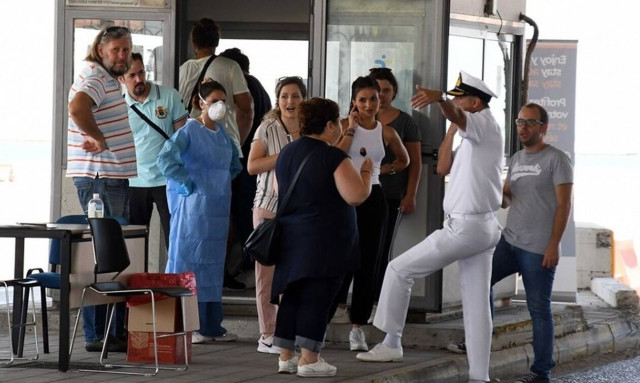 Κορονοϊός: Πρώτο κρούσμα στην Πάρο – Θετική μια γυναίκα