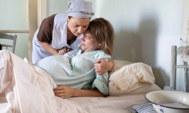 Άγριες Μέλισσες: Η Δρόσω και το παιδί της κινδυνεύουν