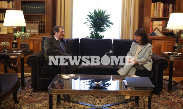 Συνάντηση Σακελλαροπούλου - Αναστασιάδη στο Προεδρικό Μέγαρο 