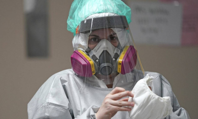 Κορονοϊός - Λαζανάς: «Αν συνεχίσουμε έτσι θα επιστρέψουμε στον Μάρτιο»