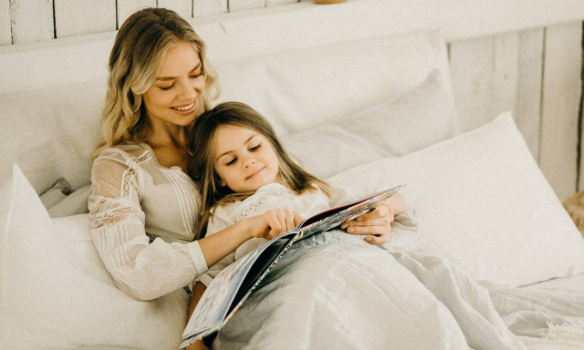 «Μαμά, πώς γεννήθηκα;» - Πώς θα πρέπει να απαντήσετε στο παιδί σας