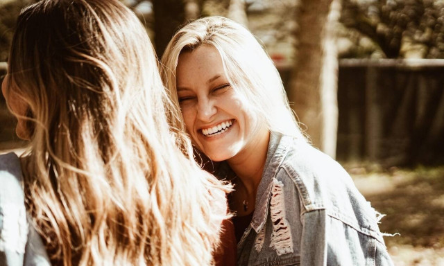 Μέχρι πόση ώρα μπορεί μια γυναίκα να φορά ένα ταμπόν;