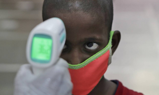 Συναγερμός από τον ΠΟΥ: Νέο ρεκόρ ημερήσιων κρουσμάτων παγκοσμίως - Ξεπέρασαν τα 235.000