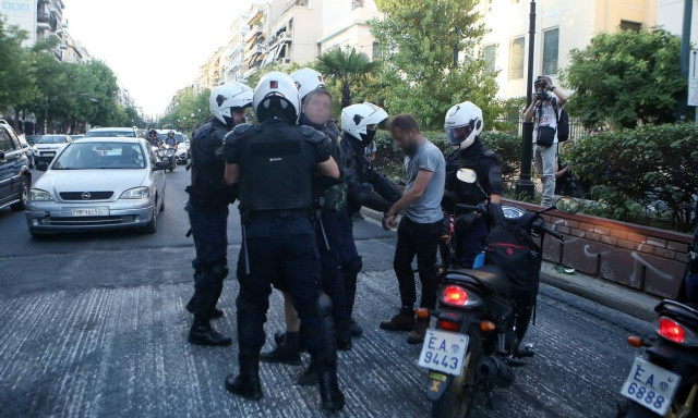 Επεισόδια Πατησίων - ΕΛΑΣ: Δεν φυτέψαμε στοιχεία – Το μηχανάκι ήταν της ομάδας ΔΡΑΣΗ