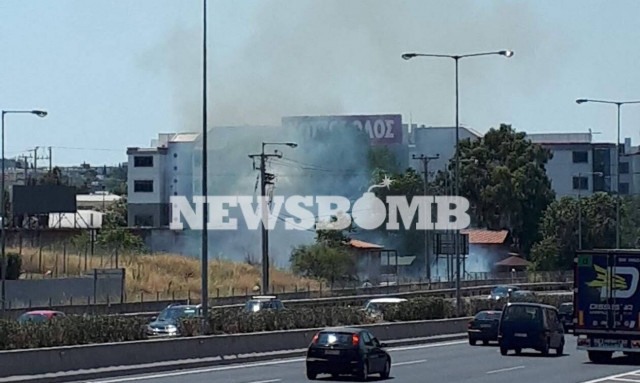 Φωτιά ΤΩΡΑ στη Λυκόβρυση