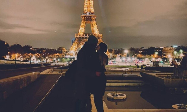 Μετακόμιση πριν το γάμο για γνωστό ζευγάρι της showbiz