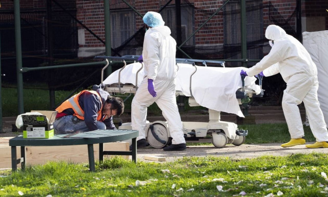 Κορονοϊός στις ΗΠΑ: Νέο ρεκόρ με 75.255 νέα κρούσματα σε 24 ώρες