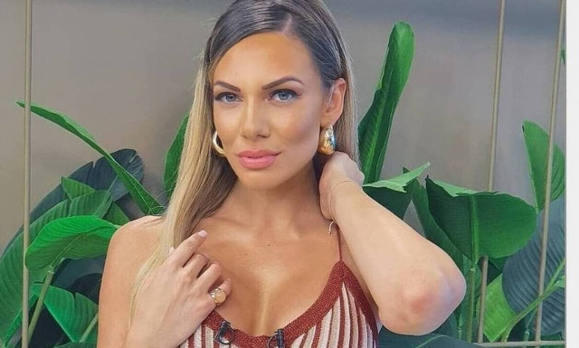 Ιωάννα Μαλέσκου: Το δακρυσμένο «αντίο» στο Κρήτη TV (video)