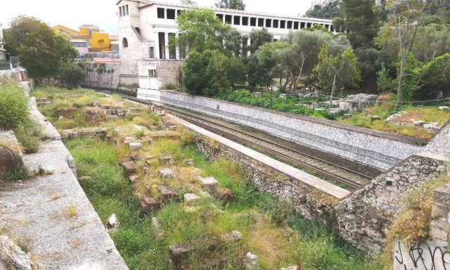 Τραγωδία στον ΗΣΑΠ Αττικής: Έτσι έχασε τη ζωή του ο 20χρονος