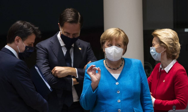 Σύνοδος Κορυφής: Σε τέλμα οι διαβουλεύσεις - Χάσμα αγεφύρωτο μεταξύ Βορρά - Νότου