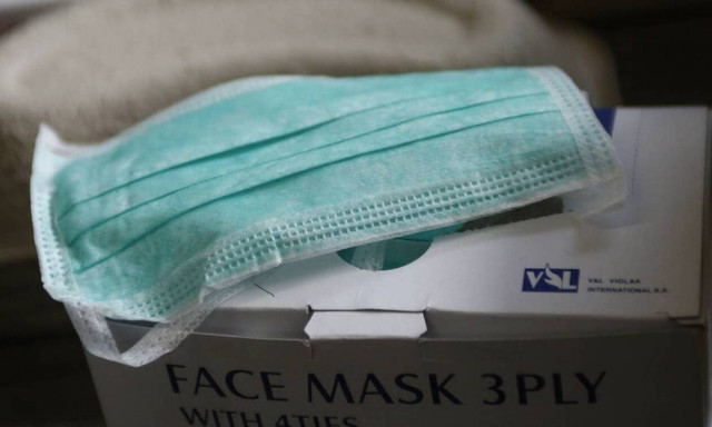 Κορονοϊός: Πού είναι υποχρεωτική η μάσκα στην Ελλάδα - Τα πρόστιμα και όσα πρέπει να προσέξετε