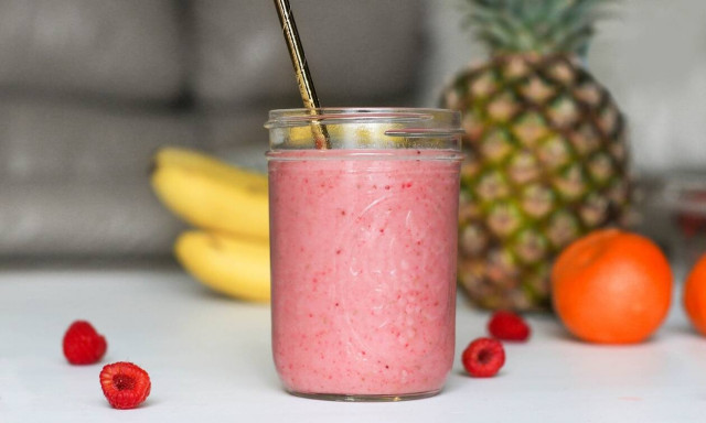 Πέντε λαχταριστά και άκρως καλοκαιρινά smoothies για όλη την οικογένεια