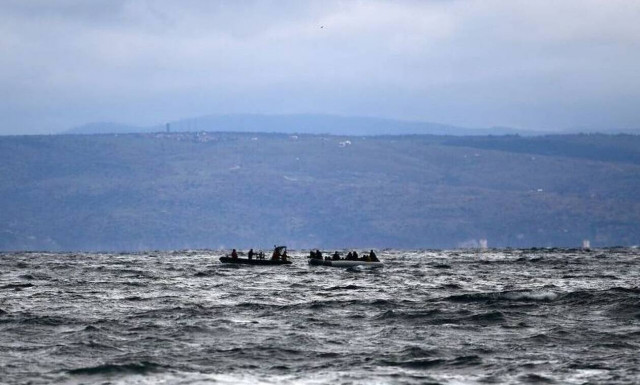 Μυτιλήνη: Ασταμάτητες οι ροές προσφύγων και μεταναστών - Εκατοντάδες σε καραντίνα για τον κορονοϊό