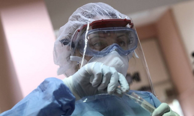 Κορονοϊός: Πολυσυστηματική η νόσος COVID-19 - Χρειάζεται εξατομικευμένη αντιμετώπιση 