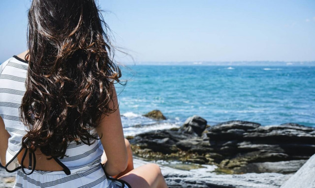 Beach waves: Φτιάξε το δικό σου σπρέι μαλλιών αν δεν είσαι όλη μέρα παραλία