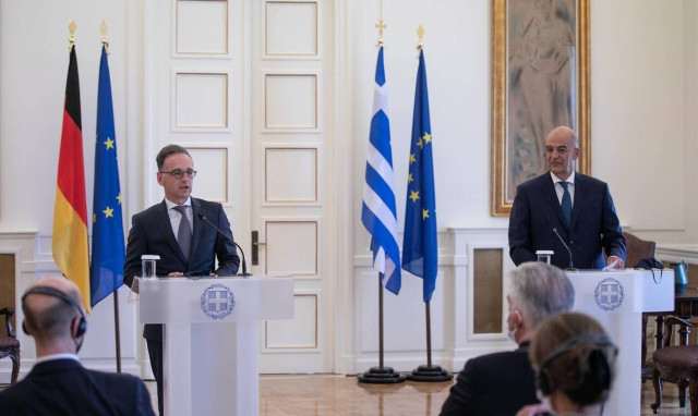 Αυστηρό ελληνογερμανικό μήνυμα στην Τουρκία – Τι είπαν Δένδιας - Μάας