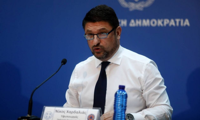 Επιστρέφει σήμερα ο Χαρδαλιάς - Νέα ώρα στην ενημέρωση για τον κορονοϊό