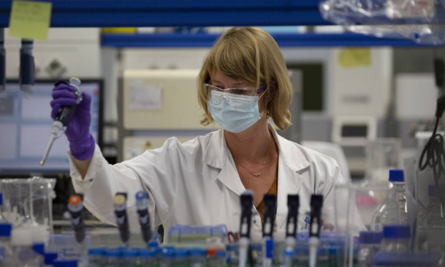 Μαγιορκίνης για εμβόλιο Οξφόρδης: Μοιάζει έτοιμο να καταπολεμήσει τον κορονοϊό