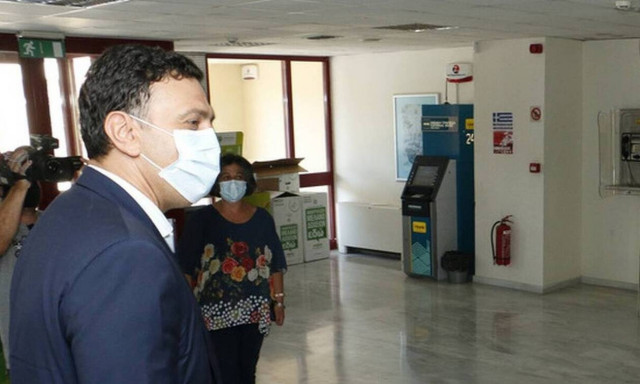 Βασίλης Κικίλιας: Αυτά είναι τα λάθη που κάνουμε στη χρήση μάσκας (pic)