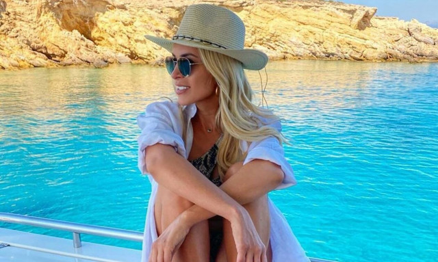 Το φωτογραφικό άλμπουμ των διακοπών της Κατερίνας Καινούργιου