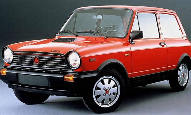 Ποιός δεν θυμάται το αγαπημένο Autobianchi A112 Abarth;