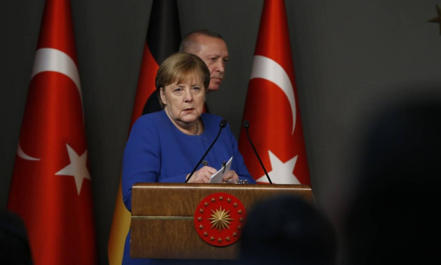 Πόλεμος Ελλάδας-Τουρκίας: Όλη η αλήθεια μετά το δημοσίευμα της Bild - Τον απέτρεψε η Μέρκελ;