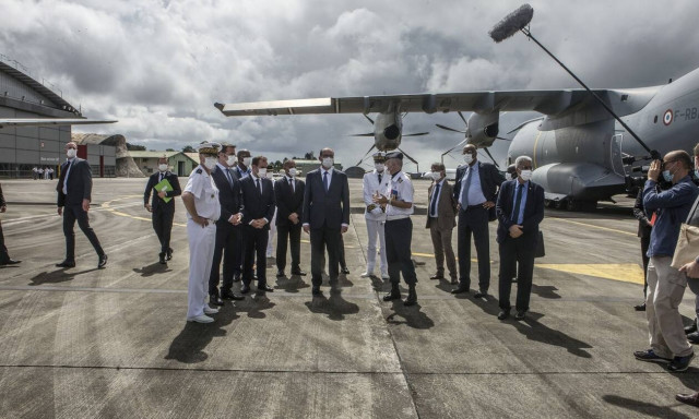 Λίβανος: Υψηλόβαθμος αξιωματούχος έμαθε ότι προσβλήθηκε από τον ιό ενώ γευμάτιζε με τον Γάλλο ΥΠΕΞ