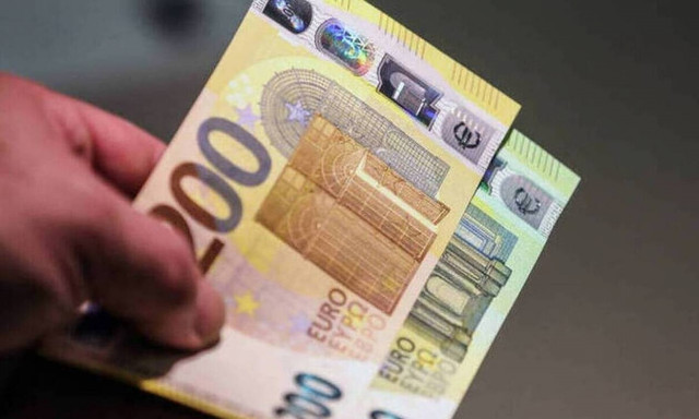 Πώς κερδίζουν όσοι έχουν ήδη καταθέσει φορολογική δήλωση από την παράταση της προθεσμίας υποβολής