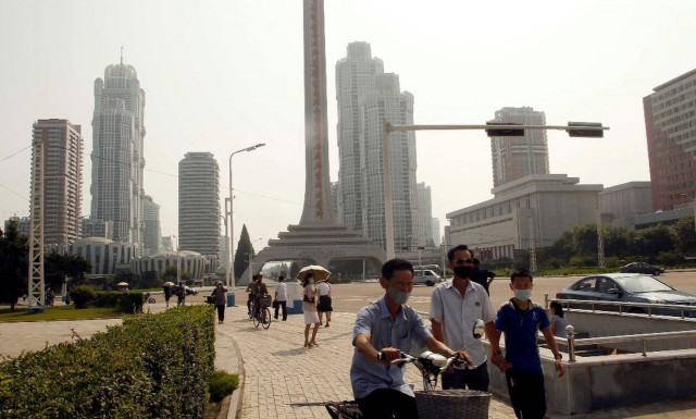 Β. Κορέα: Έκτακτη συνεδρίαση συγκάλεσε ο Ουν μετά τον εντοπισμό ύποπτου κρούσματος κορονοϊού