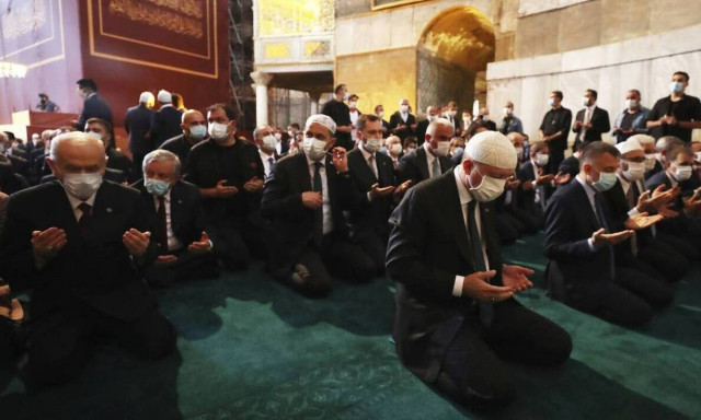 ΕΕ για Αγία Σοφία: Η κίνηση Ερντογάν προωθεί νέο διχασμό 