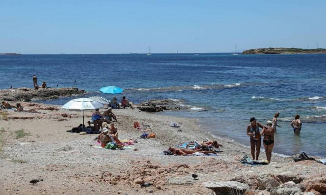 Καιρός: Έρχεται καύσωνας - Δείτε τις περιοχές που θα «χτυπήσουν» 42άρια