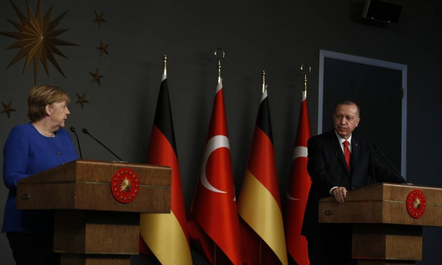 Μέρκελ σε Ερντογάν: «Οι Έλληνες δεν αστειεύονται»