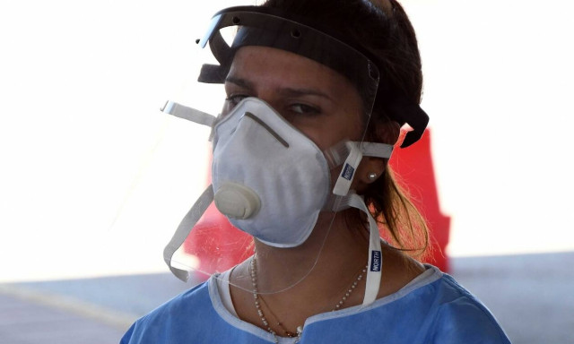 Κορονοϊός: Διασπορά του ιού δείχνουν τα νέα κρούσματα - Πού εντοπίζονται τα περισσότερα