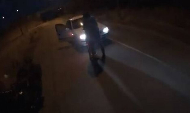 Λάρισα: Έκανε την πιο τρομακτική πρόταση γάμου στην αγαπημένη του