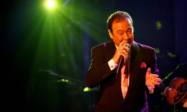 Τόλης Βοσκόπουλος: Ο «πρίγκιπας» του ελληνικού τραγουδιού