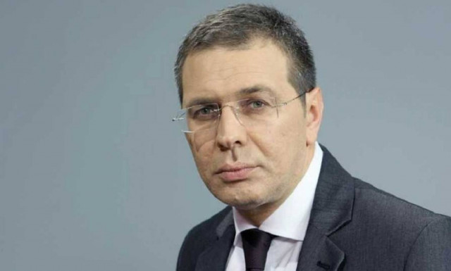 Πυροβόλησαν τον Στέφανο Χίο - Στο νοσοκομείο ο δημοσιογράφος