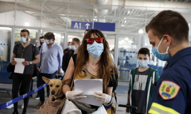 Κορoνοϊός: Τι ισχύει από αύριο για αφίξεις από Βουλγαρία και Ρουμανία στη χώρα μας