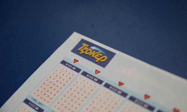 Τρίτη με κλήρωση Τζόκερ για τα 5,2 εκατ. ευρώ