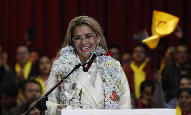 Βολιβία: Η μεταβατική πρόεδρος Τζανίνε Άνιες ξεπέρασε τον κορονοϊό