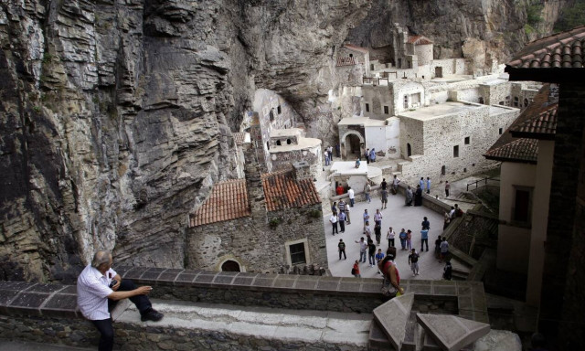 Ερντογάν: Τον Δεκαπενταύγουστο θα μπορεί να γίνει λειτουργία στην Παναγία Σουμελά